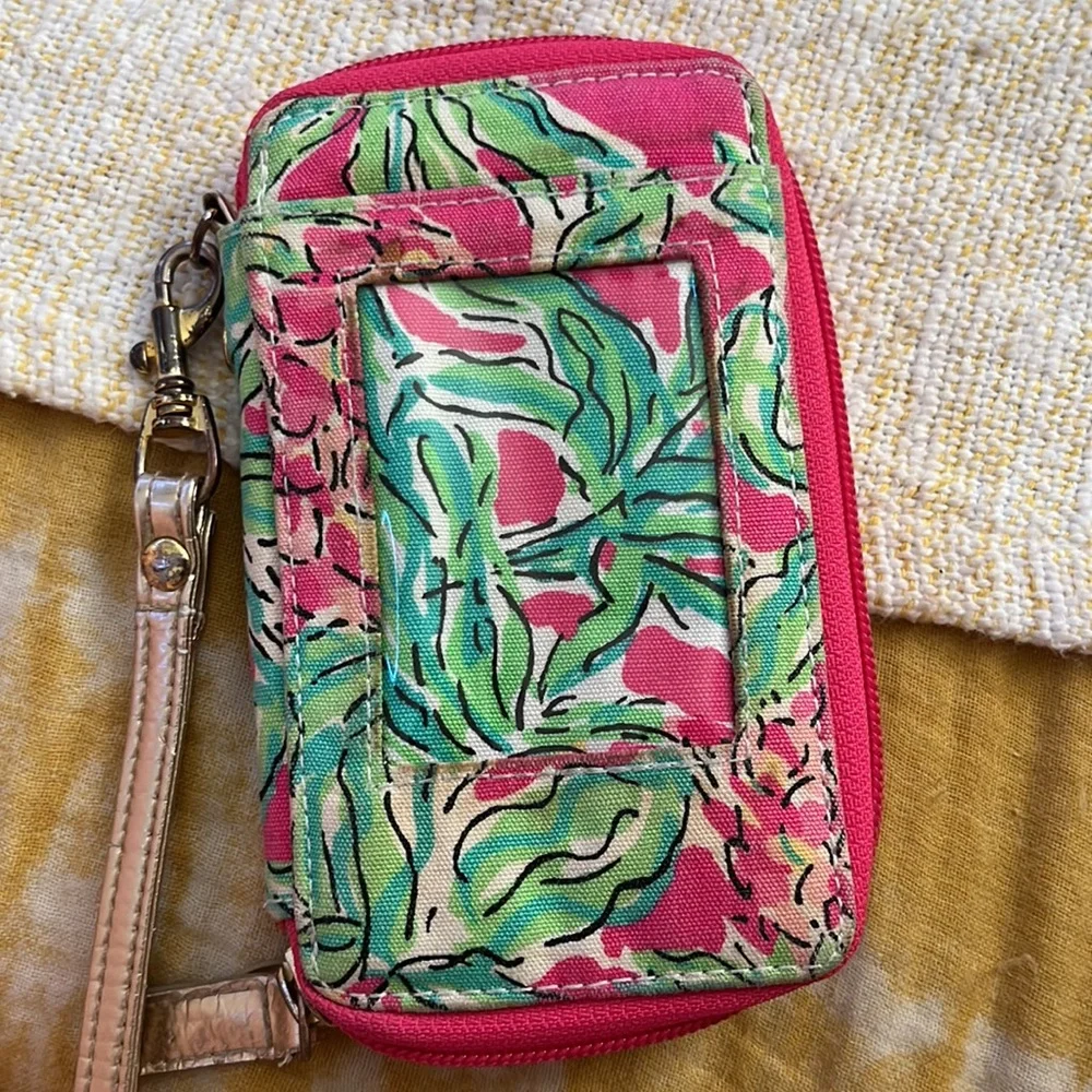 Lilly Pulitzer wristlet